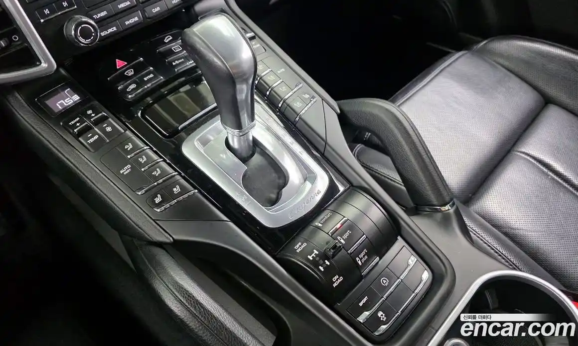 Porsche Cayenne 2017 3.0 автомат (гидро), фото 9