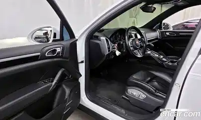 Porsche Cayenne 2017 3.0 автомат (гидро), миниатюра 10