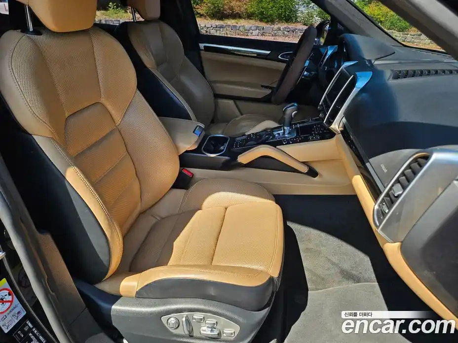 Porsche Cayenne 2016 3.0 автомат (гидро), фото 13