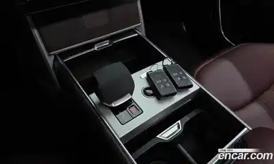 Land Rover Range Rover 2025 3.0 автомат (гидро), миниатюра 9