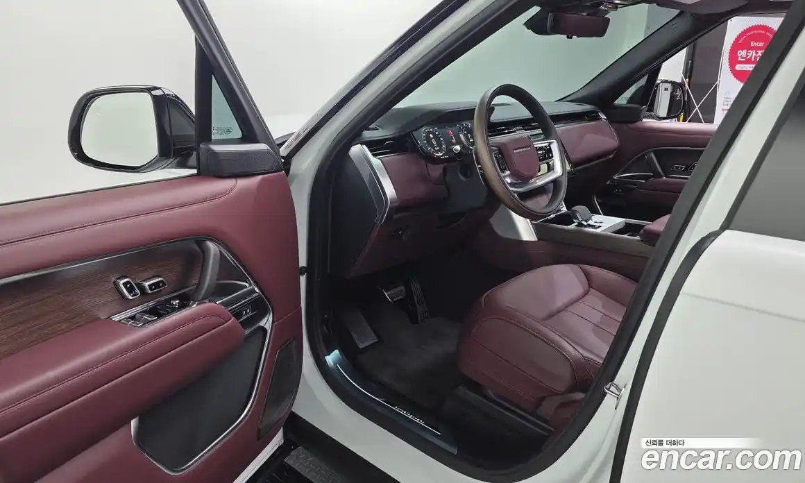 Land Rover Range Rover 2025 3.0 автомат (гидро), фото 10