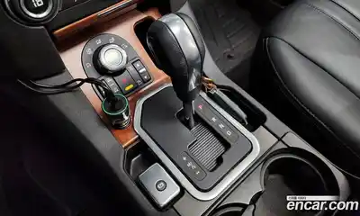 Land Rover Discovery 2011 3.0 автомат (гидро), миниатюра 9