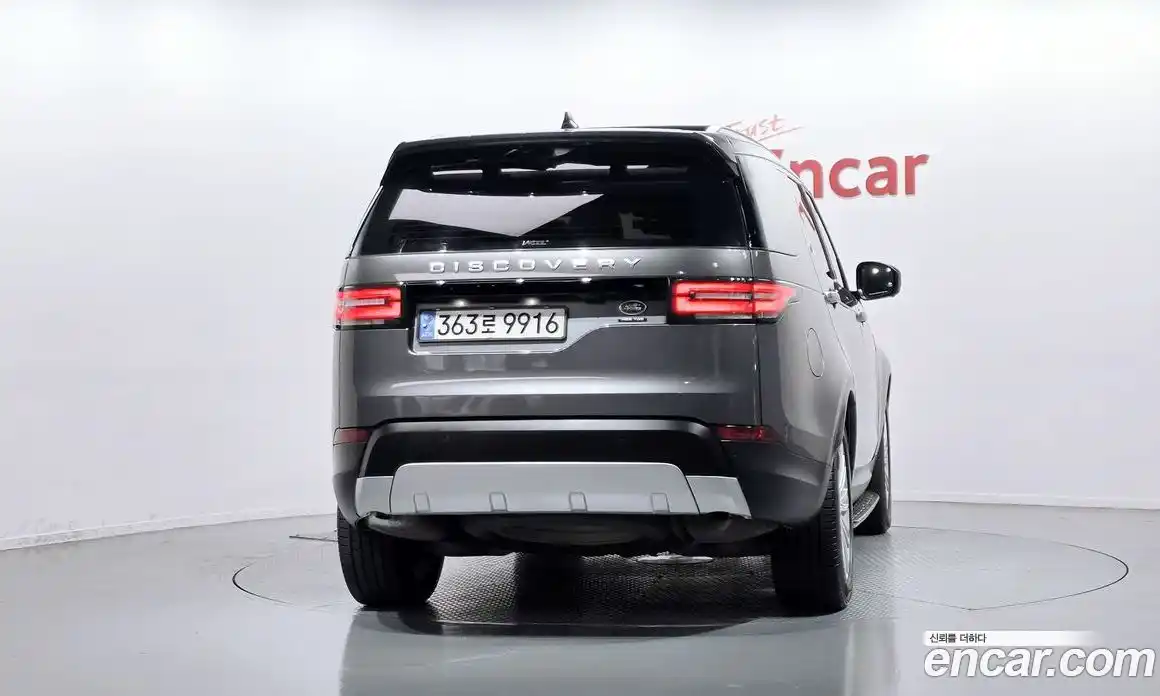 Land Rover Discovery 2018 3.0 автомат (гидро), фото 4