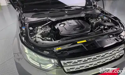 Land Rover Discovery 2018 3.0 автомат (гидро), миниатюра 6