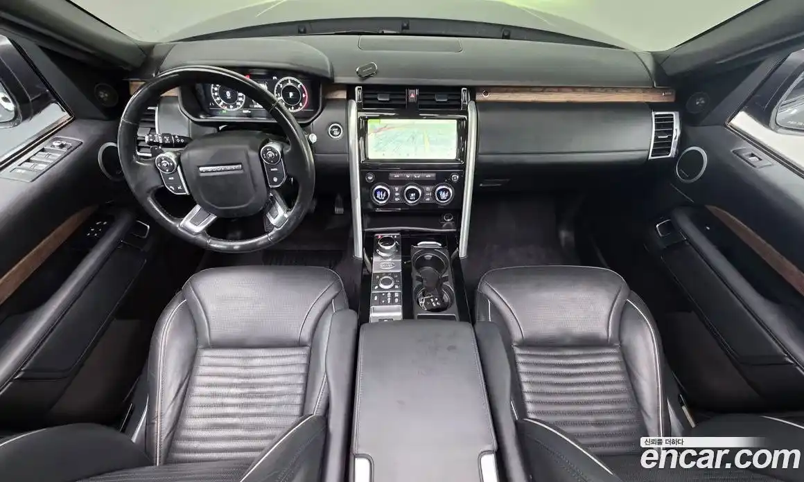 Land Rover Discovery 2018 3.0 автомат (гидро), фото 7