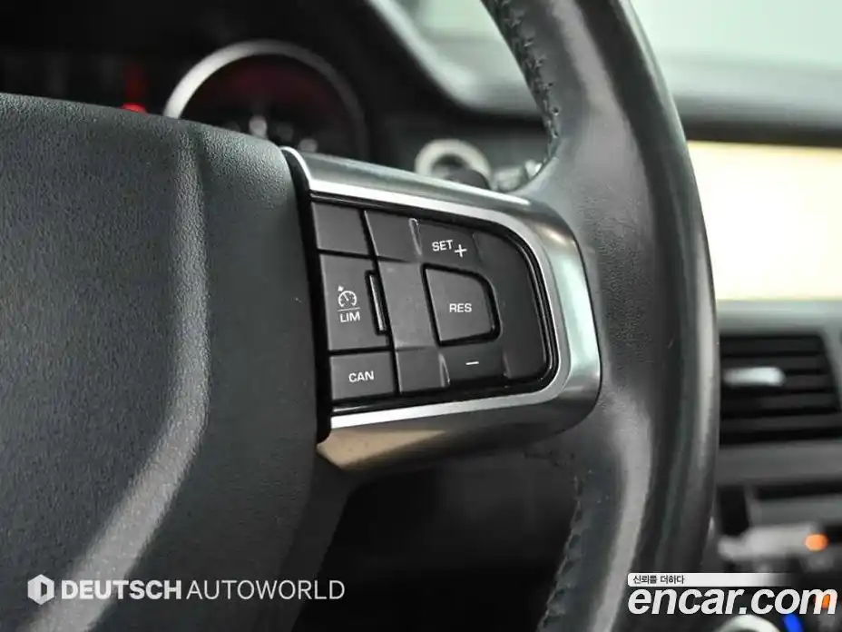 Land Rover Discovery Sport 2017 2.0 автомат (гидро), фото 17