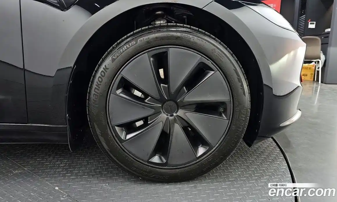 Tesla Model 3 2024 0.2 гидро, фото 6