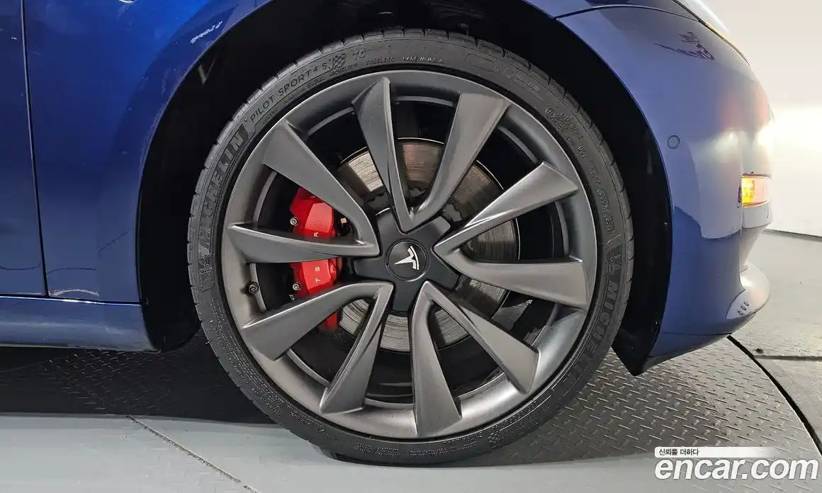 Tesla Model 3 2019 0.2 гидро, фото 6