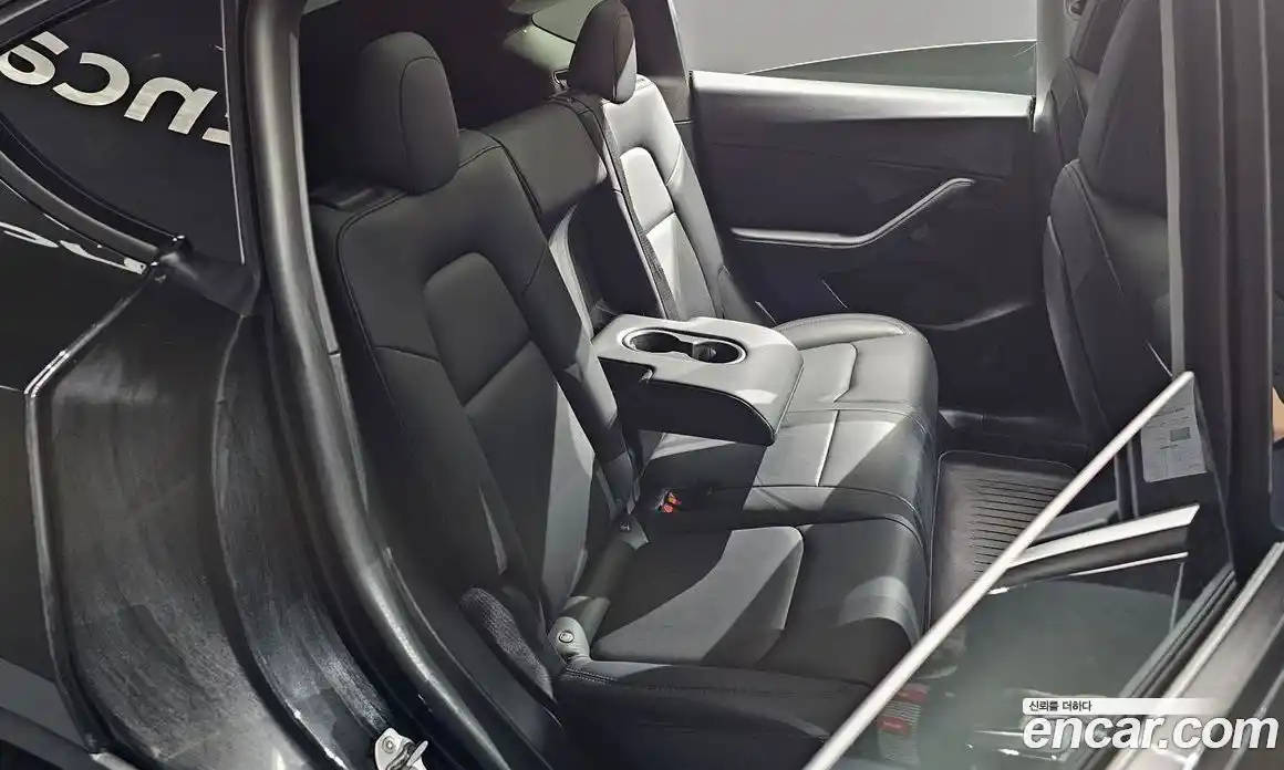 Tesla Model Y 2022 0.2 гидро, фото 17