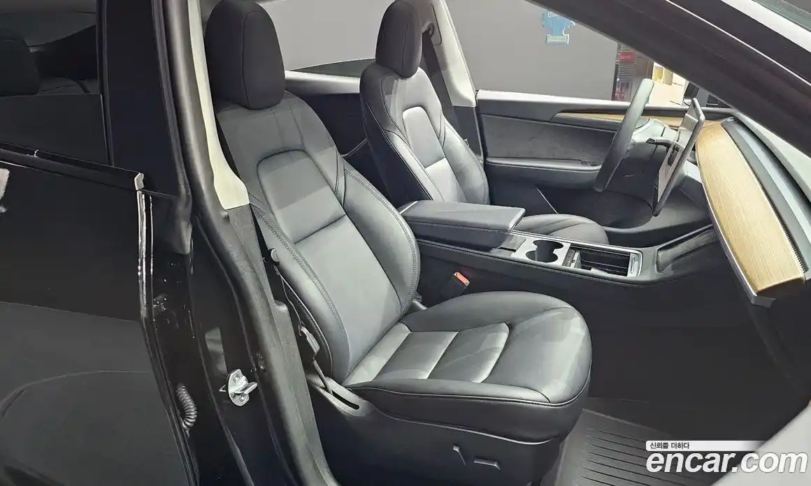 Tesla Model Y 2022 0.2 гидро, фото 18