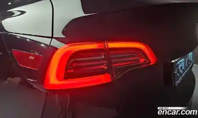 Tesla Model Y 2022 0.2 гидро, миниатюра 9