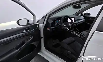 Volkswagen Golf 2024 2.0 автомат (гидро), миниатюра 10