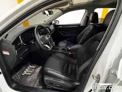 Volkswagen Jetta 2023 1.5 автомат (гидро), миниатюра 11