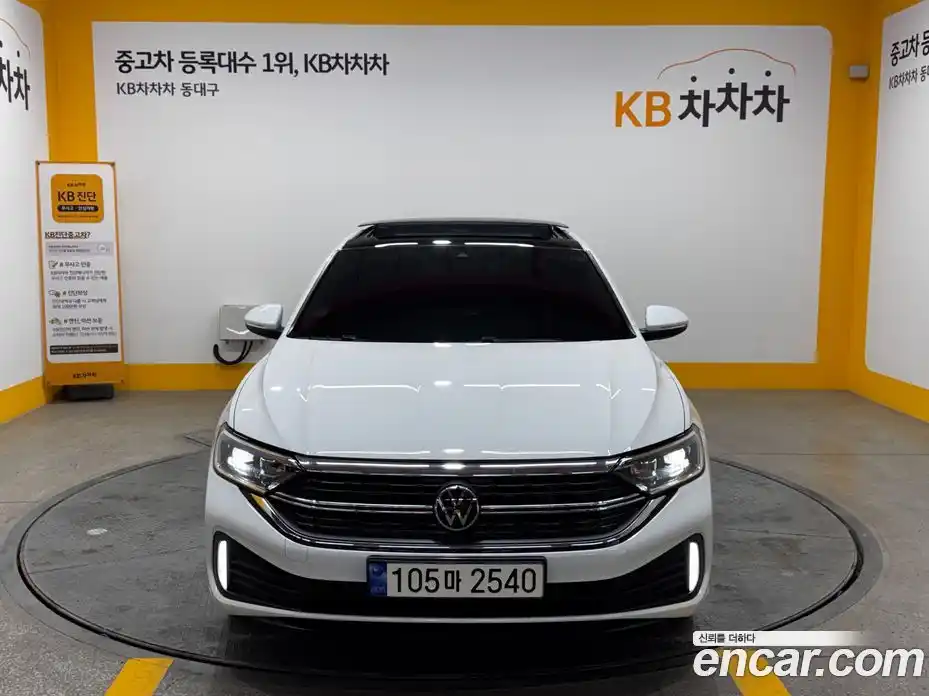 Volkswagen Jetta 2023 1.5 автомат (гидро), фото 3