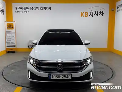 Volkswagen Jetta 2023 1.5 автомат (гидро), миниатюра 3