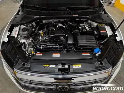 Volkswagen Jetta 2023 1.5 автомат (гидро), миниатюра 6
