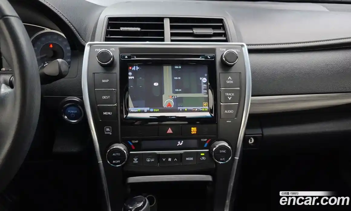 Toyota Camry 2017 2.5 гидро, фото 19