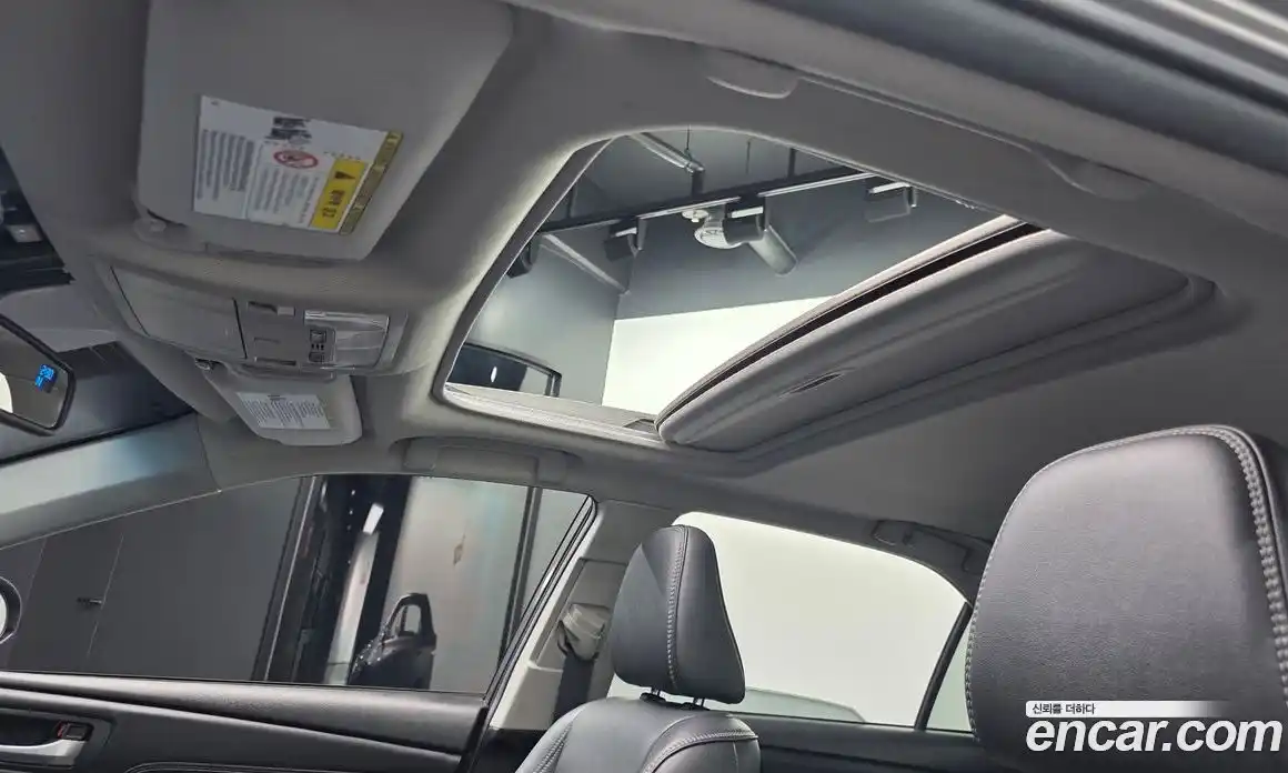 Toyota Camry 2017 2.5 гидро, фото 30