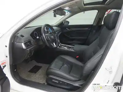 Honda Accord 2021 1.5 автомат (гидро), миниатюра 5