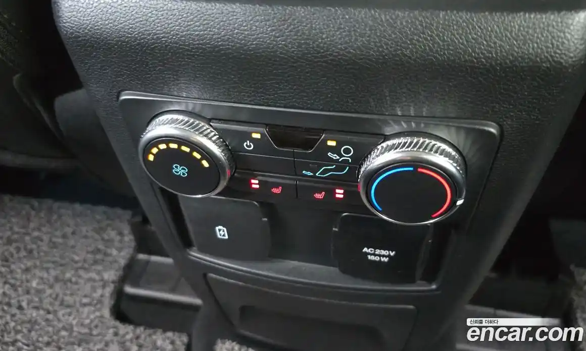 Ford Explorer 2022 2.3 автомат (гидро), фото 21