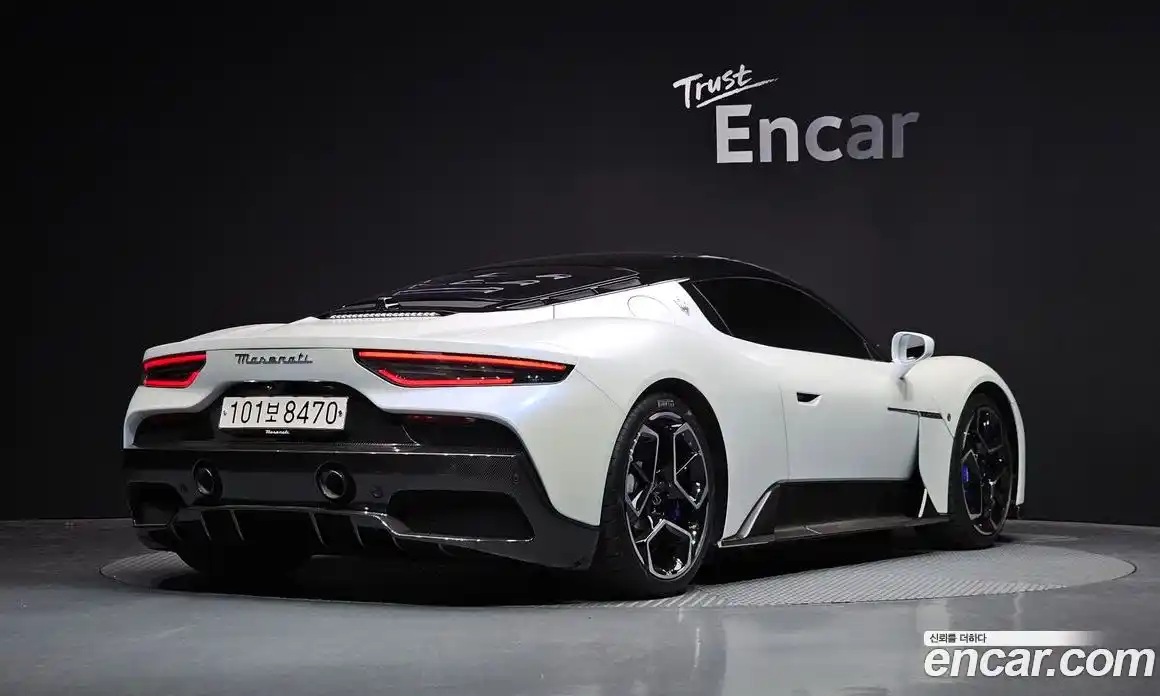 Maserati MC20 2022 3.0 гидро, фото 2