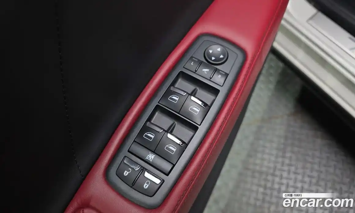 Maserati Ghibli 2019 3.0 гидро, фото 27
