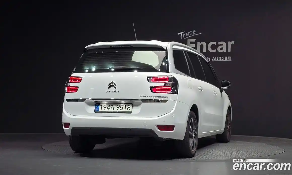 Citroen C4 Spacetourer 2021 1.5 гидро, фото 4
