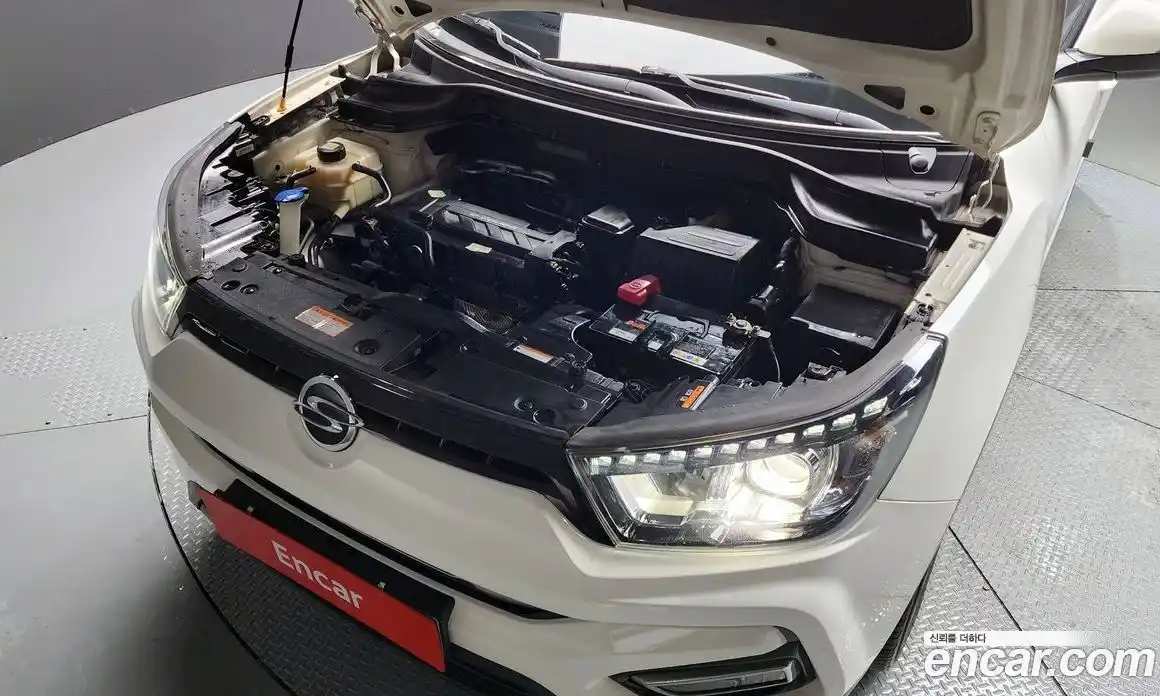 SsangYong TIBOLI 2017 1.6 автомат (гидро), фото 6