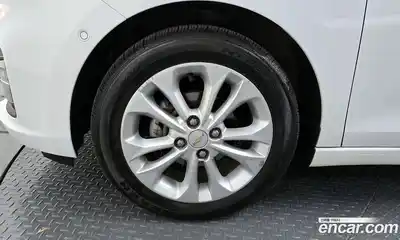 Chevrolet Spark 2019 1.0 автомат (гидро), миниатюра 5