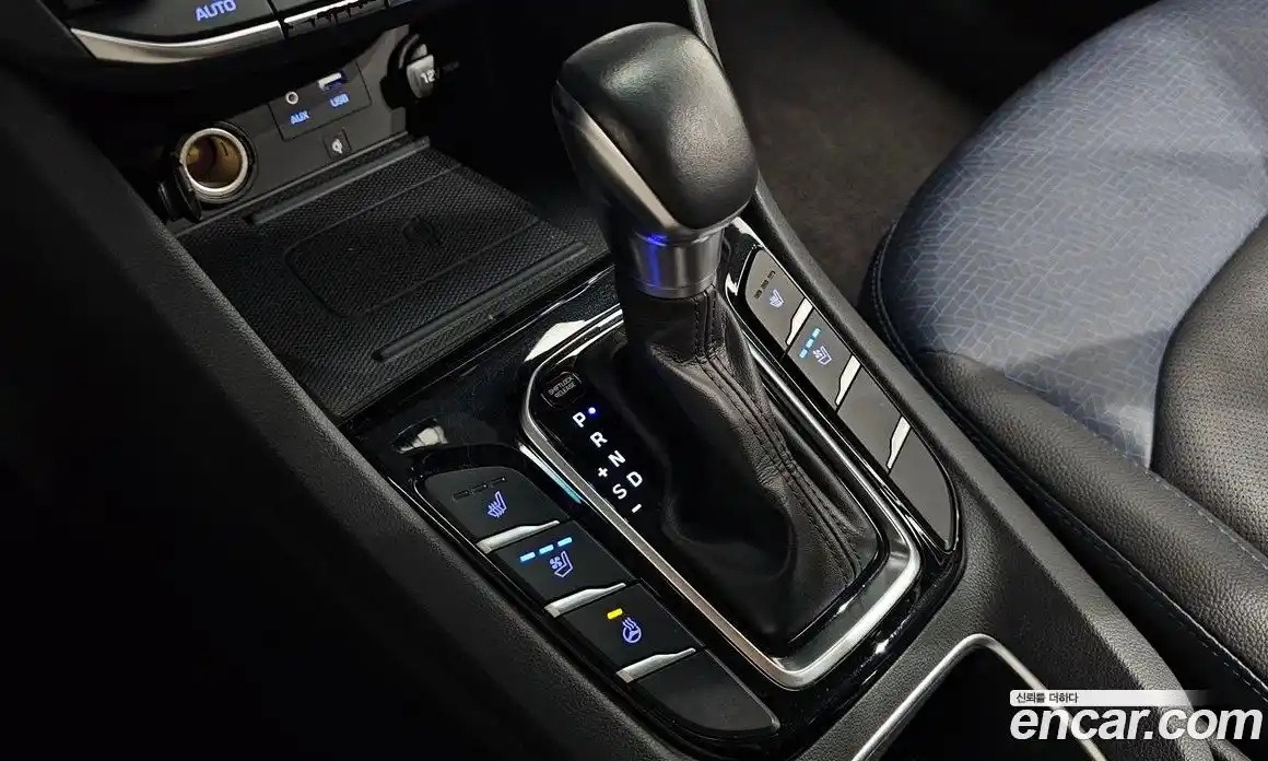 Hyundai Ioniq 2016 1.6 автомат (гидро), фото 9