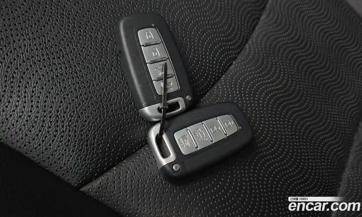 Hyundai Avante 2011 1.6 автомат (гидро), фото 18