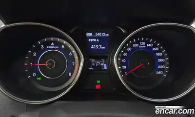 Hyundai Avante 2011 1.6 автомат (гидро), миниатюра 8
