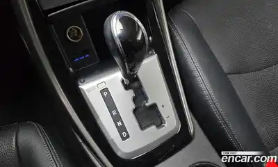 Hyundai Avante 2011 1.6 автомат (гидро), миниатюра 9