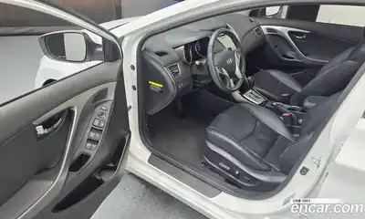 Hyundai Avante 2011 1.6 автомат (гидро), миниатюра 10