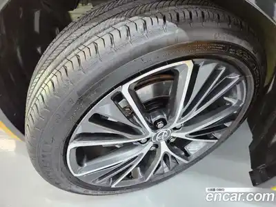 Toyota Prius 2025 2.0 вариатор, миниатюра 5
