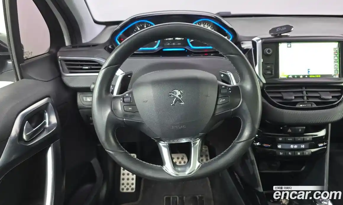 Peugeot 2008 2015 1.6 автомат (гидро), фото 13