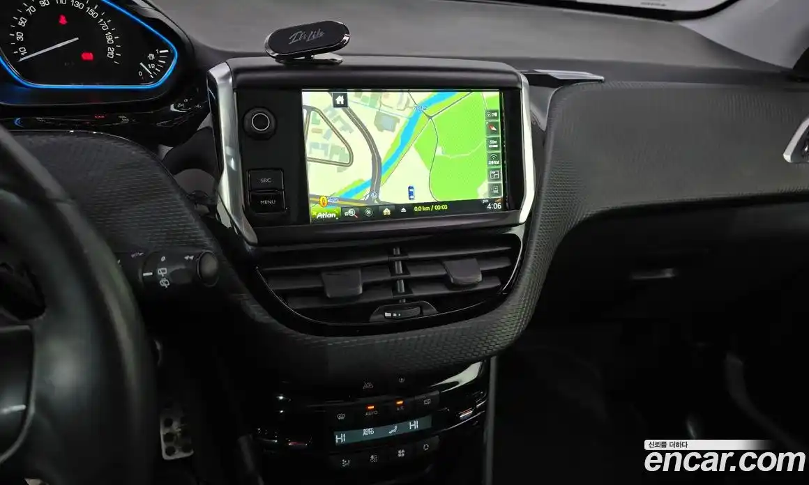 Peugeot 2008 2015 1.6 автомат (гидро), фото 14