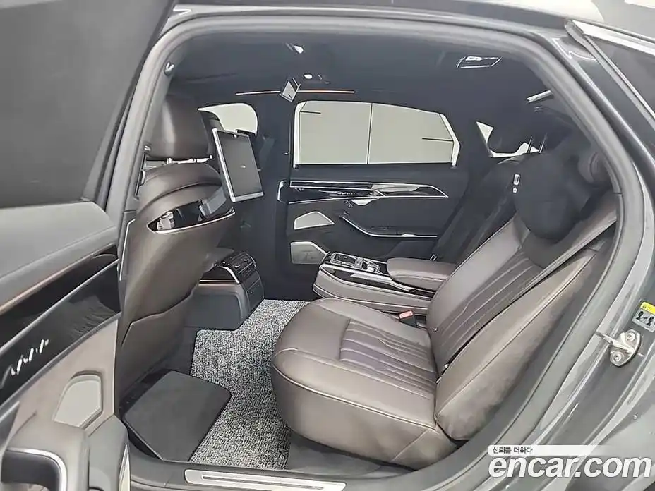 Audi A8 2020 3.0 автомат (гидро), фото 12
