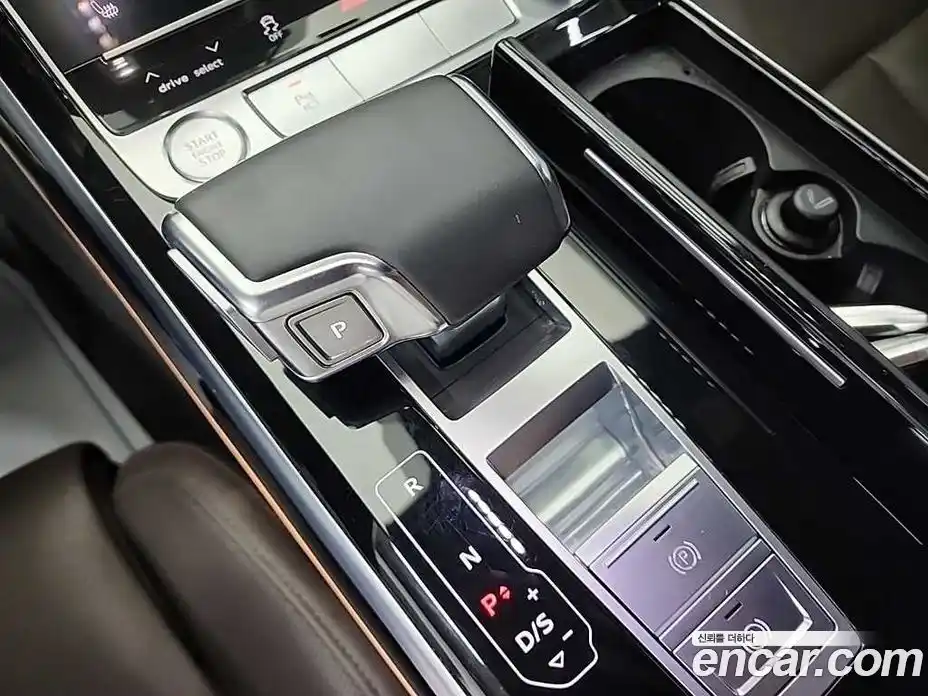 Audi A8 2020 3.0 автомат (гидро), фото 8