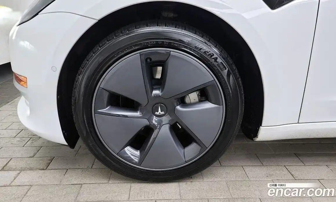 Tesla Model 3 2022 0.2 гидро, фото 5