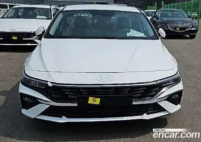 Hyundai Avante, 2025, 1 км