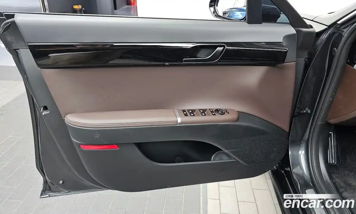 Hyundai Grandeur 2025 1.6 автомат (гидро), фото 13