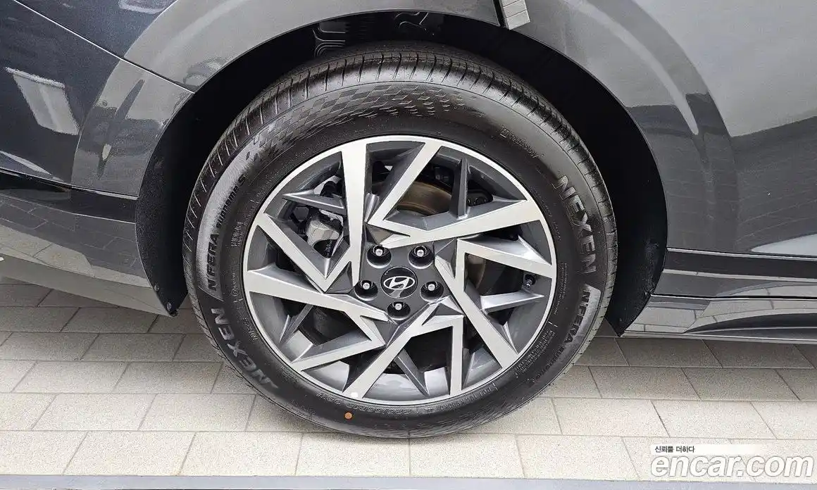 Hyundai Grandeur 2025 1.6 автомат (гидро), фото 4