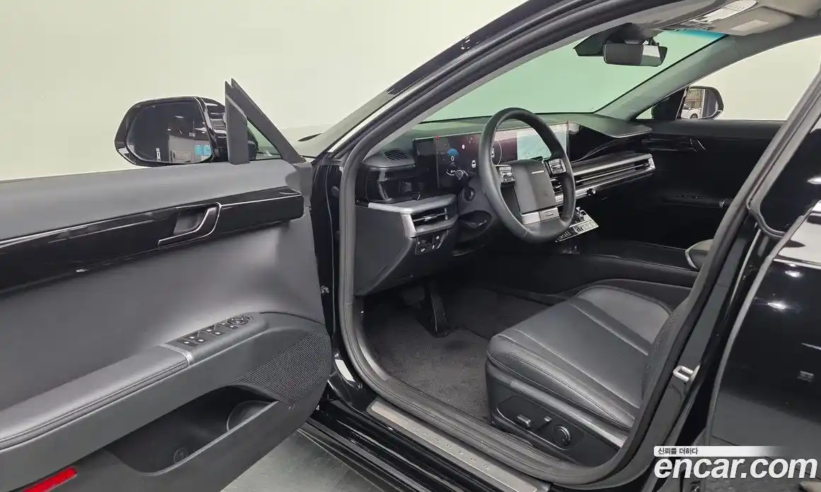 Hyundai Grandeur 2025 2.5 автомат (гидро), фото 13