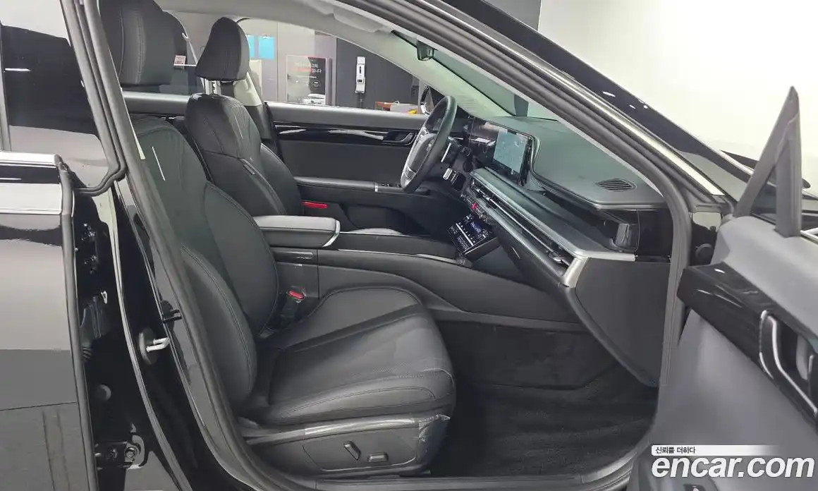 Hyundai Grandeur 2025 2.5 автомат (гидро), фото 17
