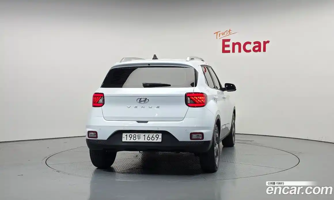 Hyundai Venue 2020 1.6 автомат (гидро), фото 4