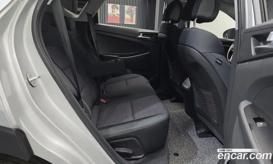 Hyundai Tucson 2015 1.7 автомат (гидро), фото 17