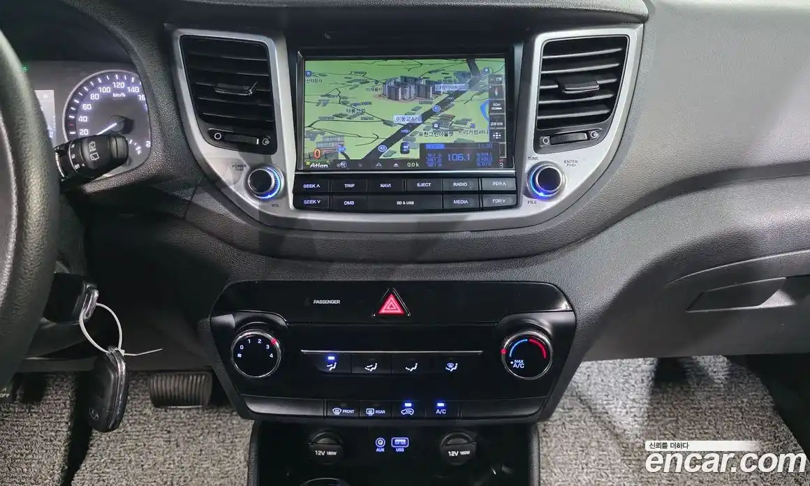 Hyundai Tucson 2015 1.7 автомат (гидро), фото 21