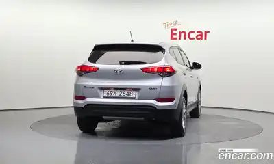 Hyundai Tucson 2015 1.7 автомат (гидро), миниатюра 4