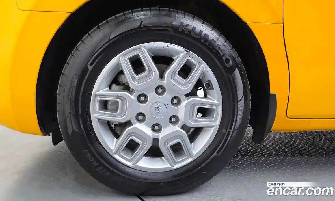 Hyundai Staria 2022 3.5 автомат (гидро), фото 5